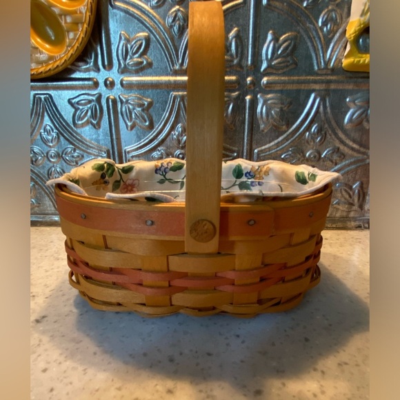 1999 Longaberger Mother's Day Tea for Two Basket, Liner & Protector - Picture 3 of 9